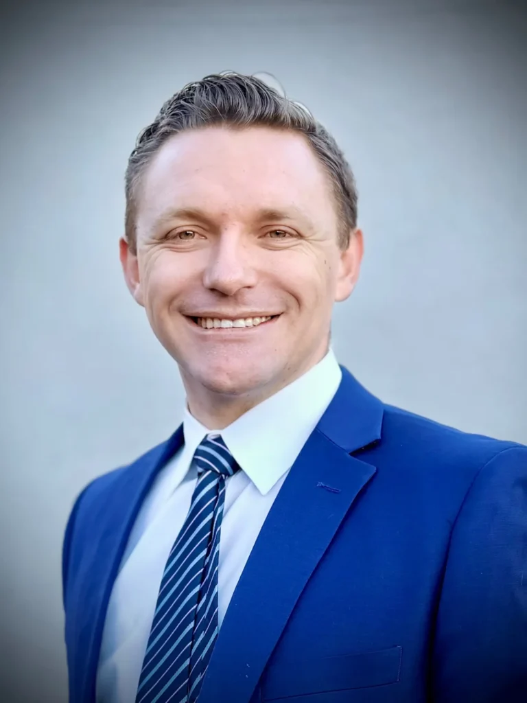 Topmar Paul Huntsman